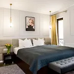 Ramina Hotel